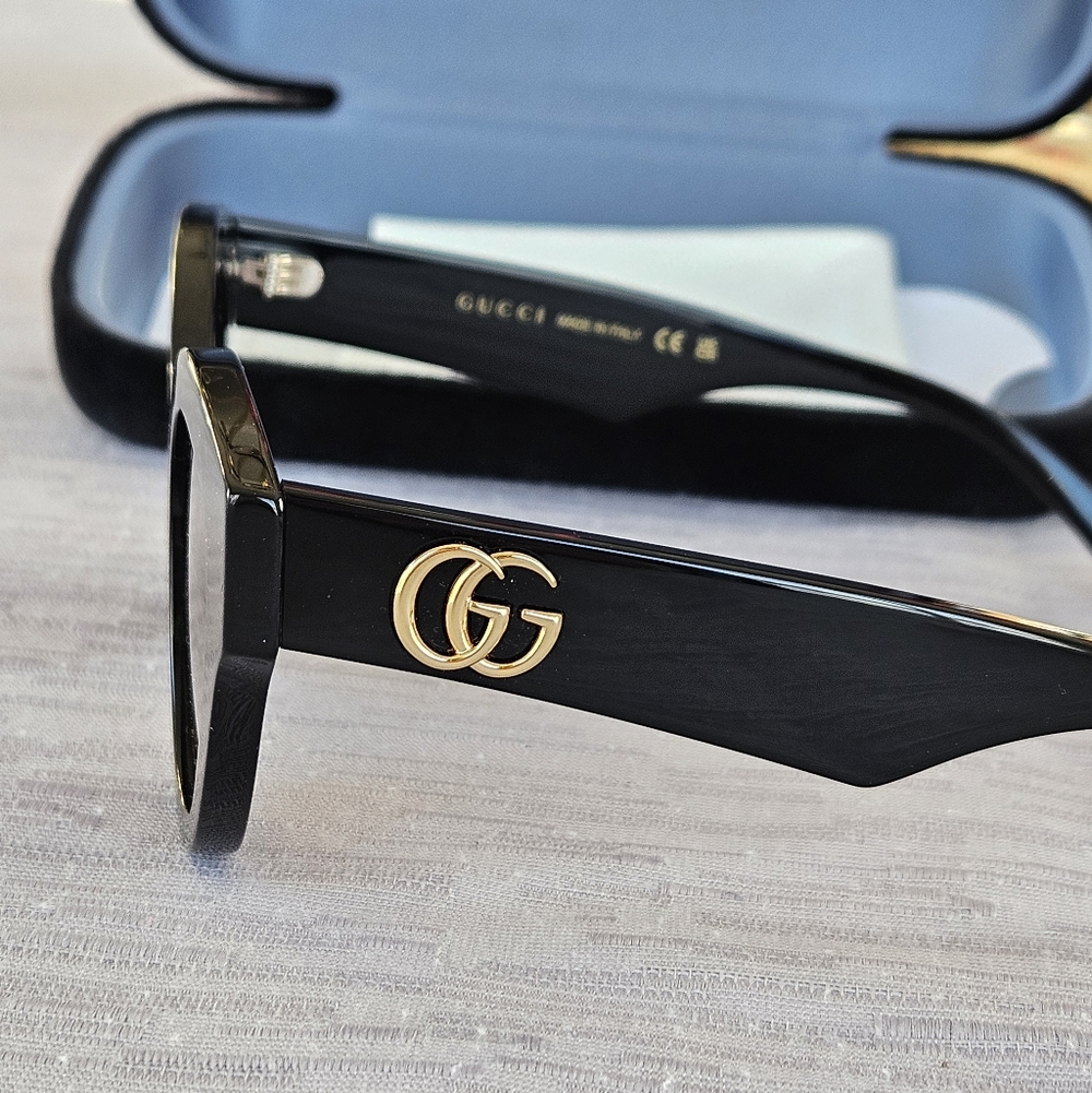 Gucci Black Frame Cat Eye Sunglasses NWOT - Picture 6 of 6